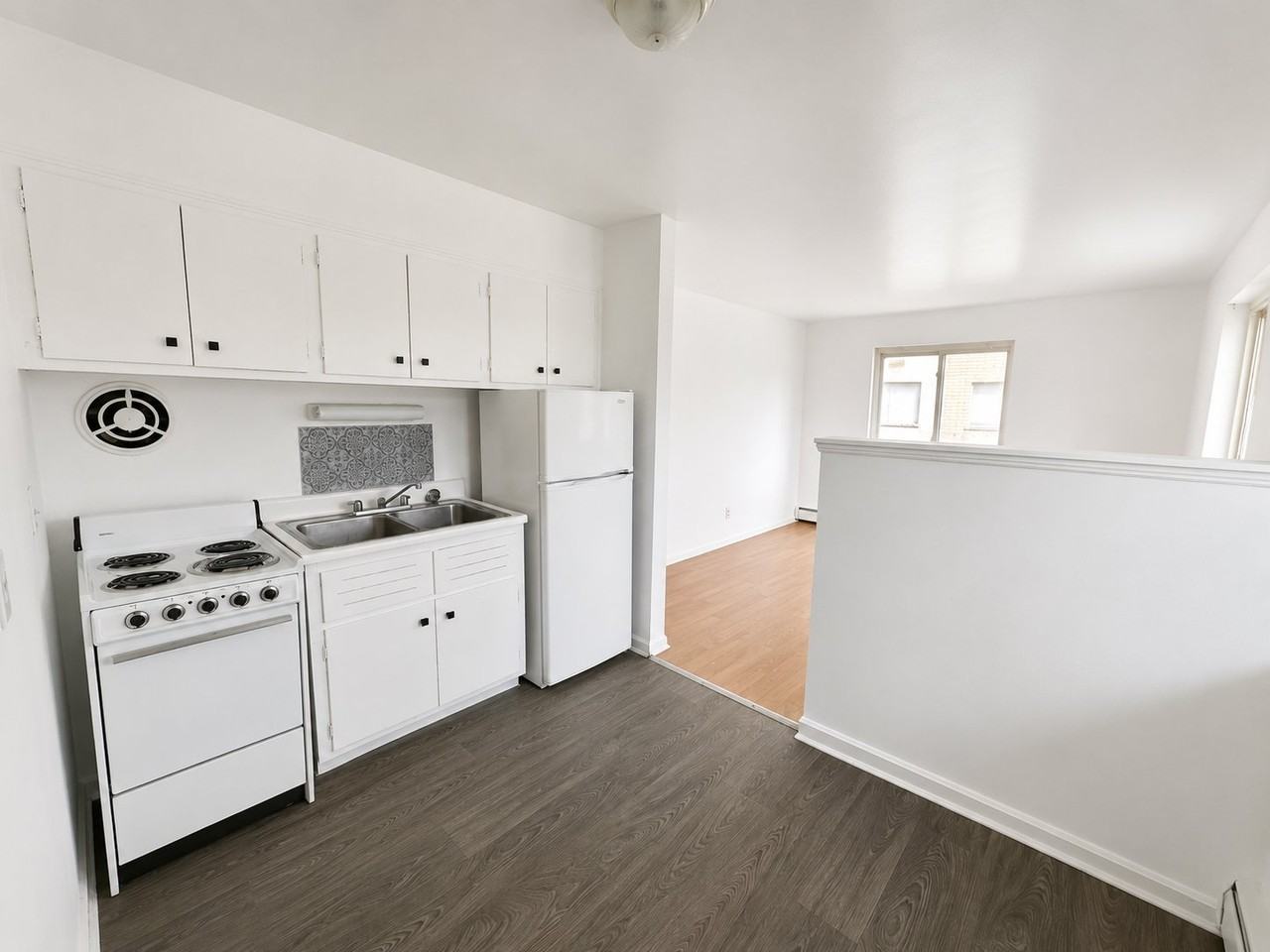2729 Queen City Ave #2 - Photo 2 of 11