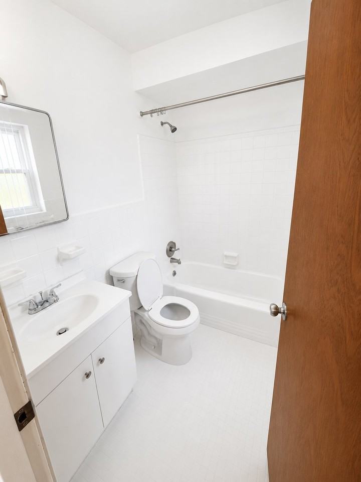 2729 Queen City Ave #2 - Photo 6 of 11
