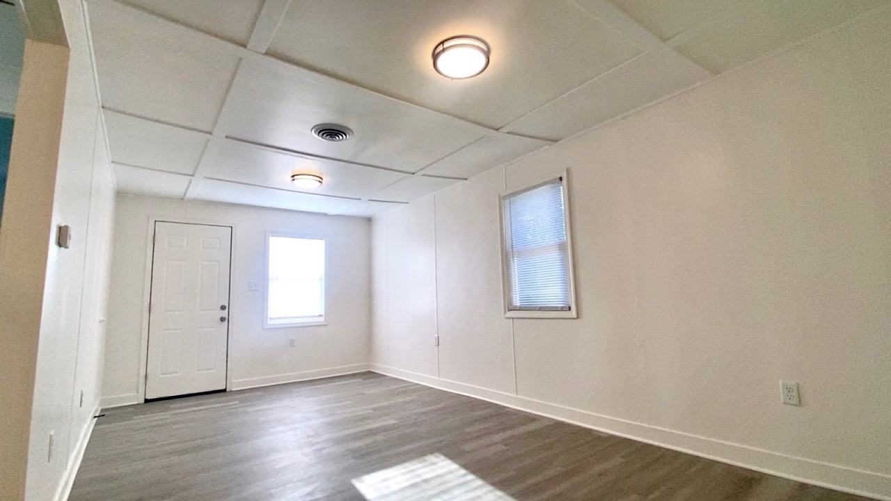 51796 Country Ct - Photo 4 of 20