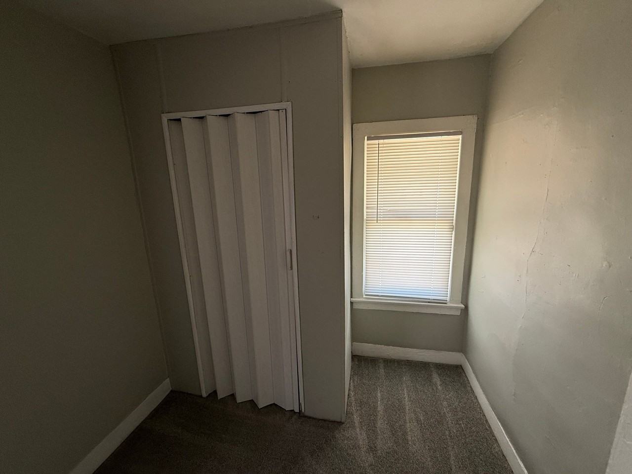 400 Aspenwald Ave - Photo 6 of 14