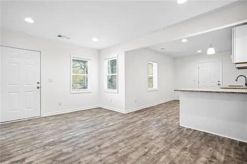 1311 Campbellton Rd Sw #1311 - Photo 5 of 8