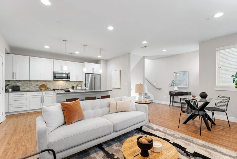 1245 Utica St #103 - Photo 6 of 20