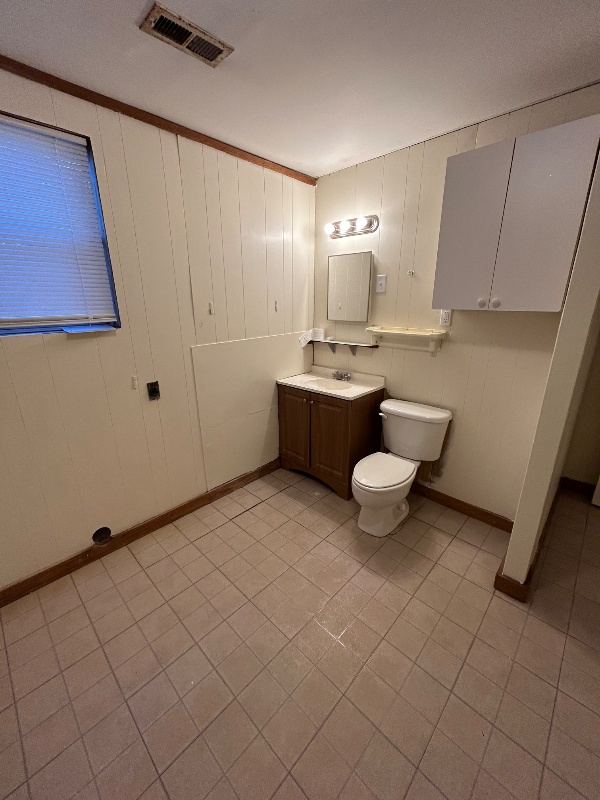 2867 New Clinton Rd - Photo 6 of 13