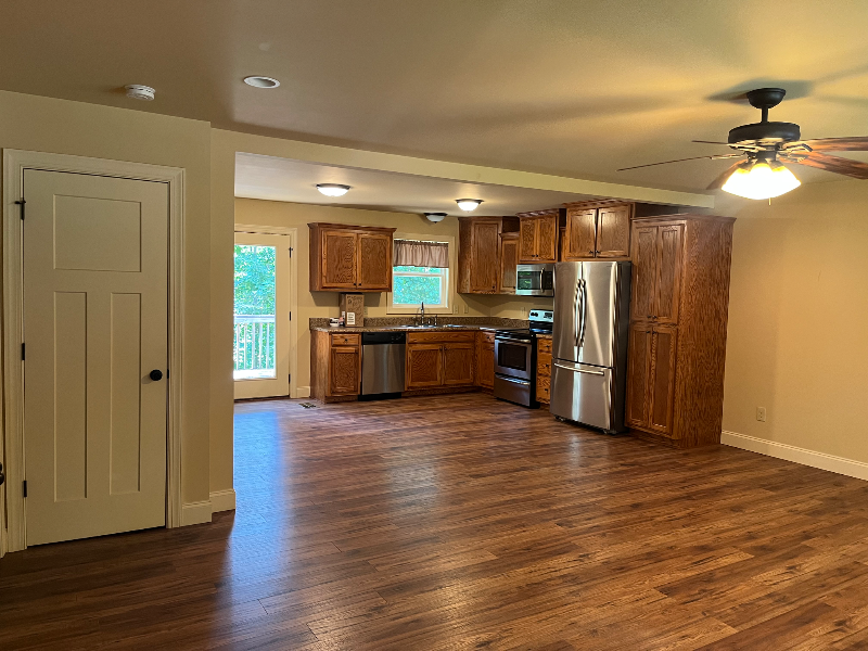 280 Sleepy Hollow Rd - Photo 3 of 14