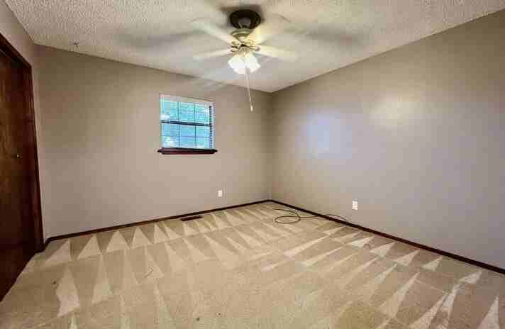 9149 Marchant Rd - Photo 7 of 17