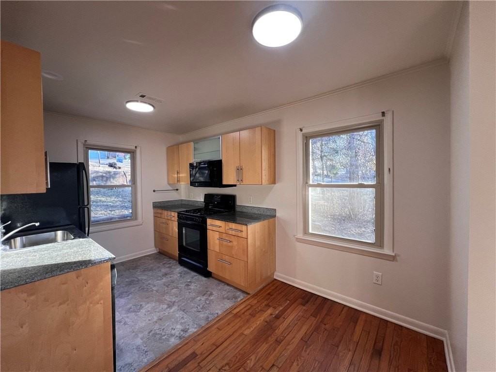 921 E Rodgers Dr - Photo 7 of 22