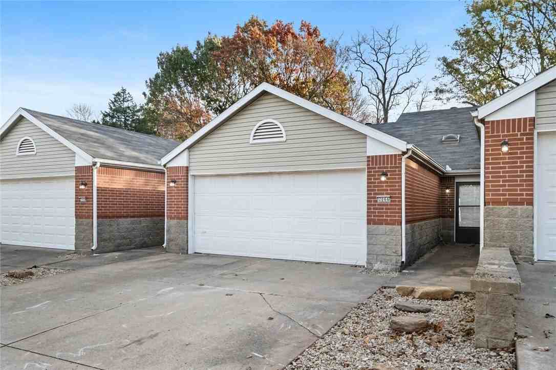 2074 N Kantz Ln - Photo 2 of 31