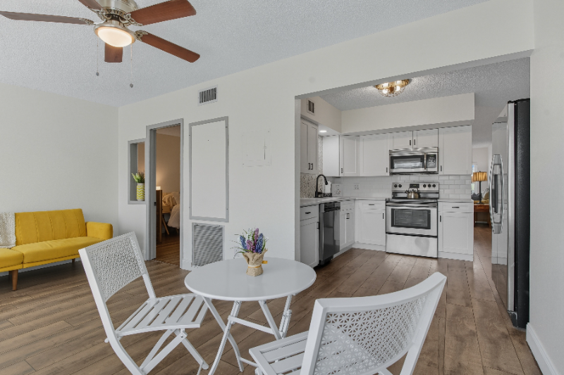 2257 World Parkway Blvd W #61 - Photo 7 of 20