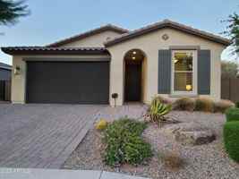featured image of 1666 E Lee Dr