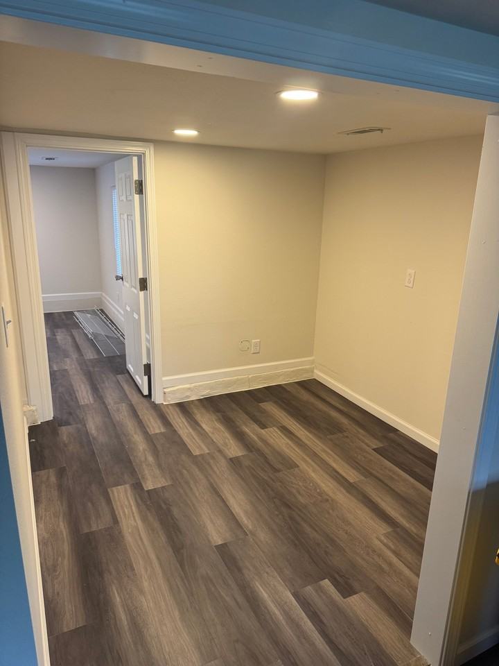 3485 Bray Rd - Photo 6 of 20