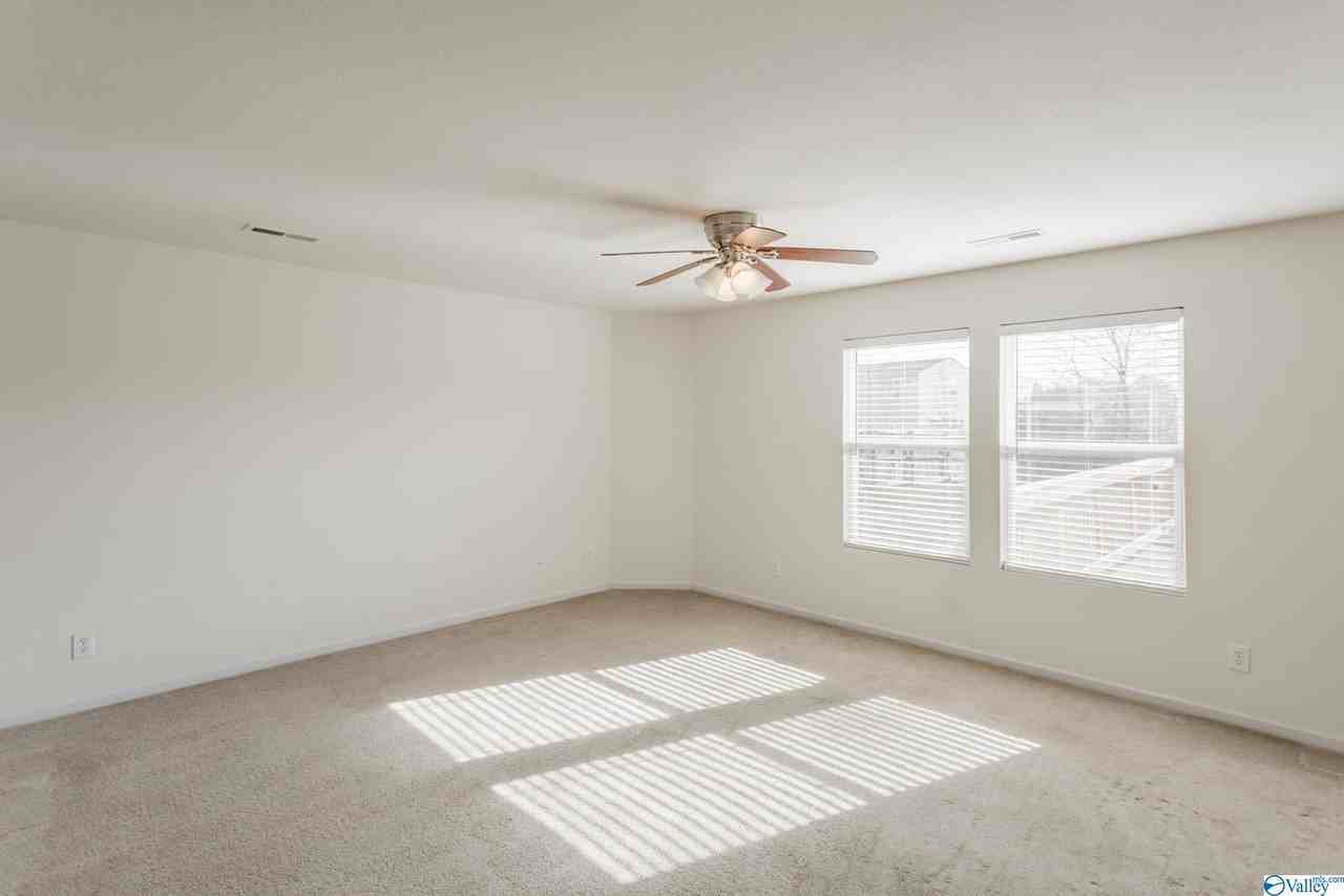 105 Bayside Ln #1 - Photo 3 of 24
