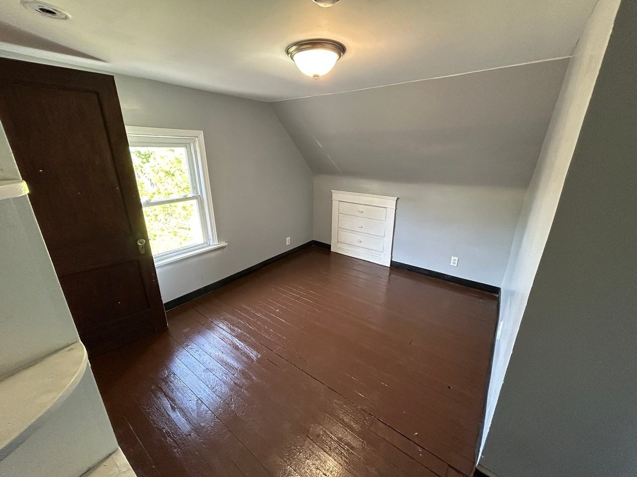 11220 Primrose Ave - Photo 6 of 37