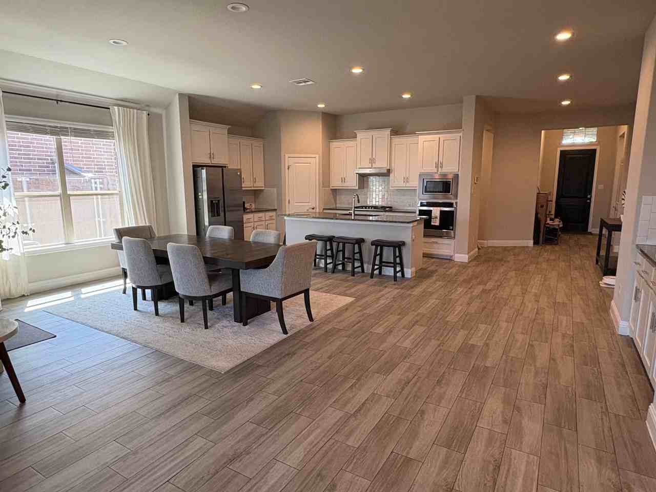 1031 Pitch Pine St - Photo 7 of 27