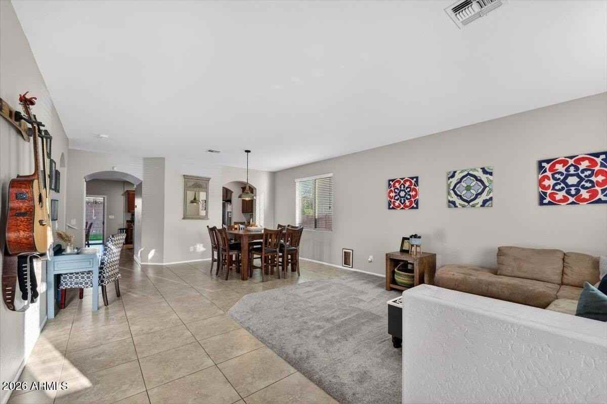 23913 N 23rd Way - Photo 5 of 50
