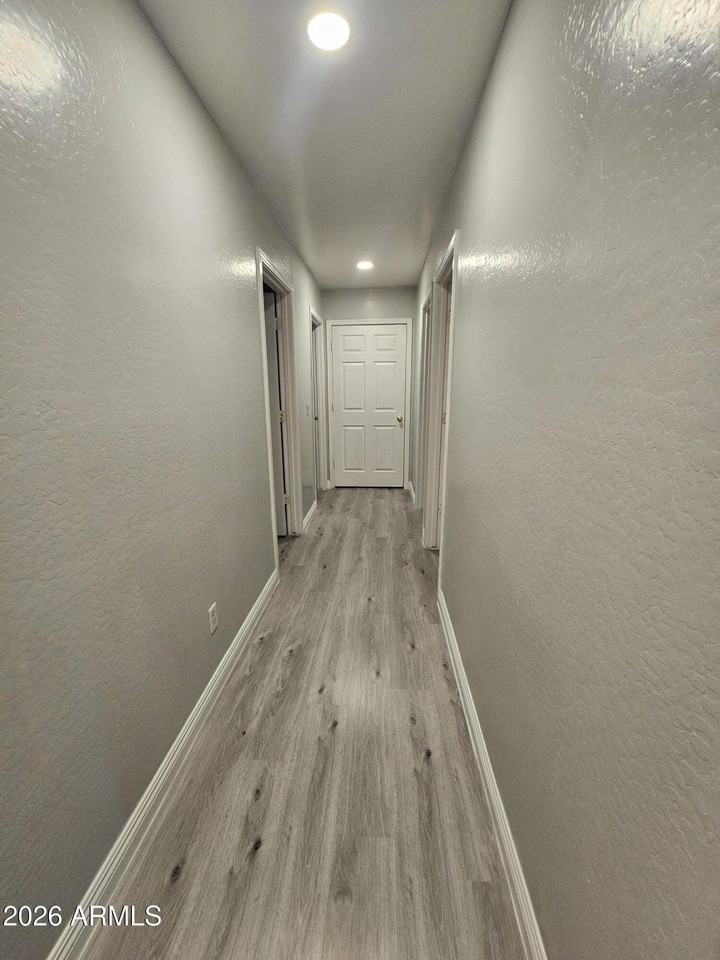 7355 N Black Canyon Hwy #2 - Photo 5 of 12