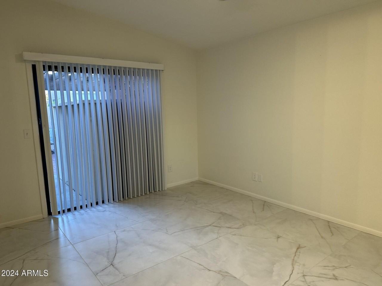 18811 N 44th Pl - Photo 3 of 10