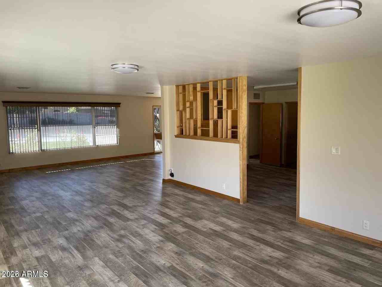 375 S Buena Vista Ave - Photo 4 of 28