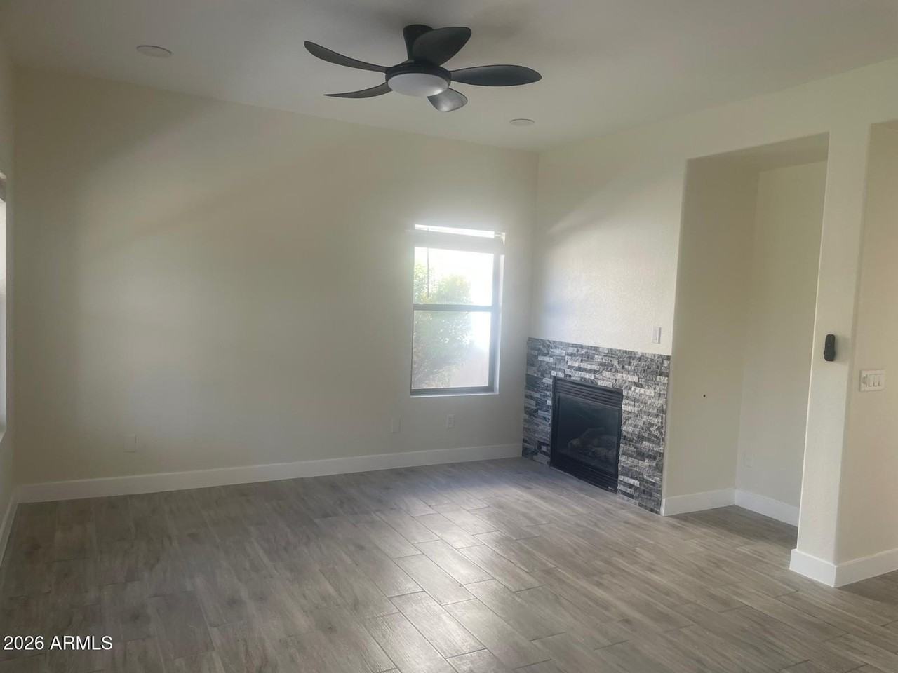 19744 E Reins Rd - Photo 5 of 24