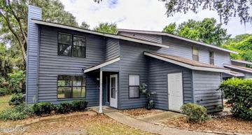 featured image of 7 Battery Ln