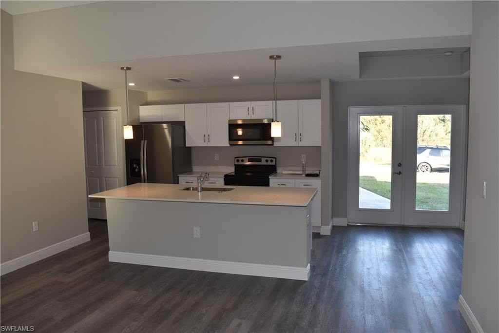 3761 Casco Cir - Photo 2 of 25