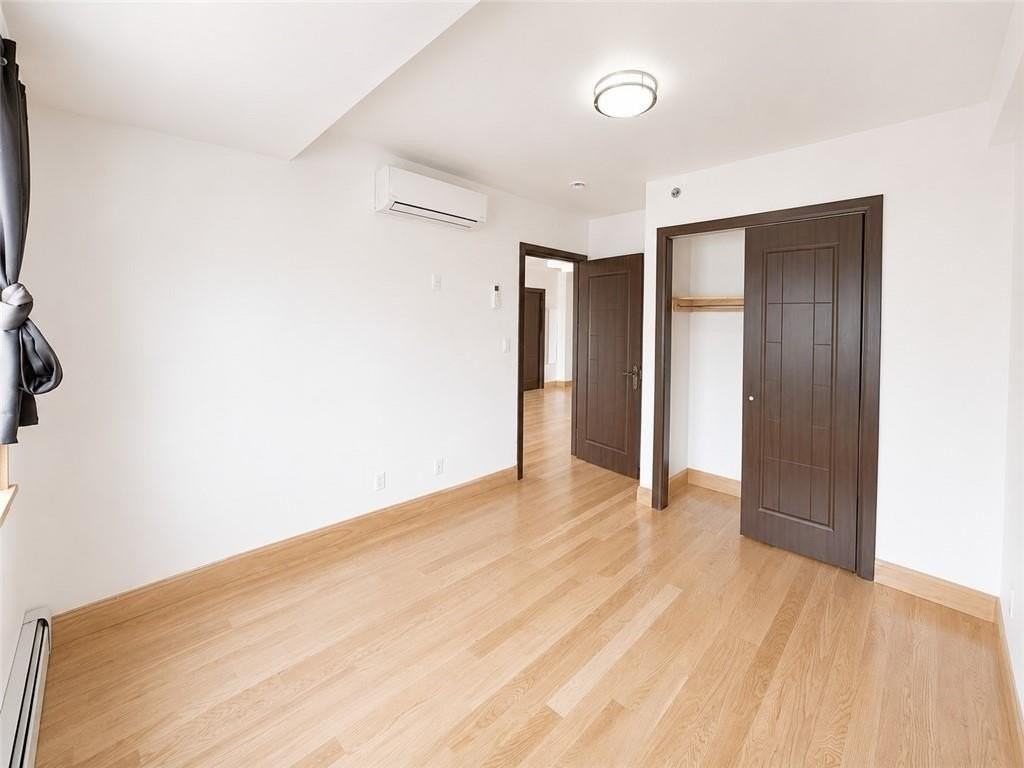 4142 College Point Blvd #6A - Photo 4 of 14