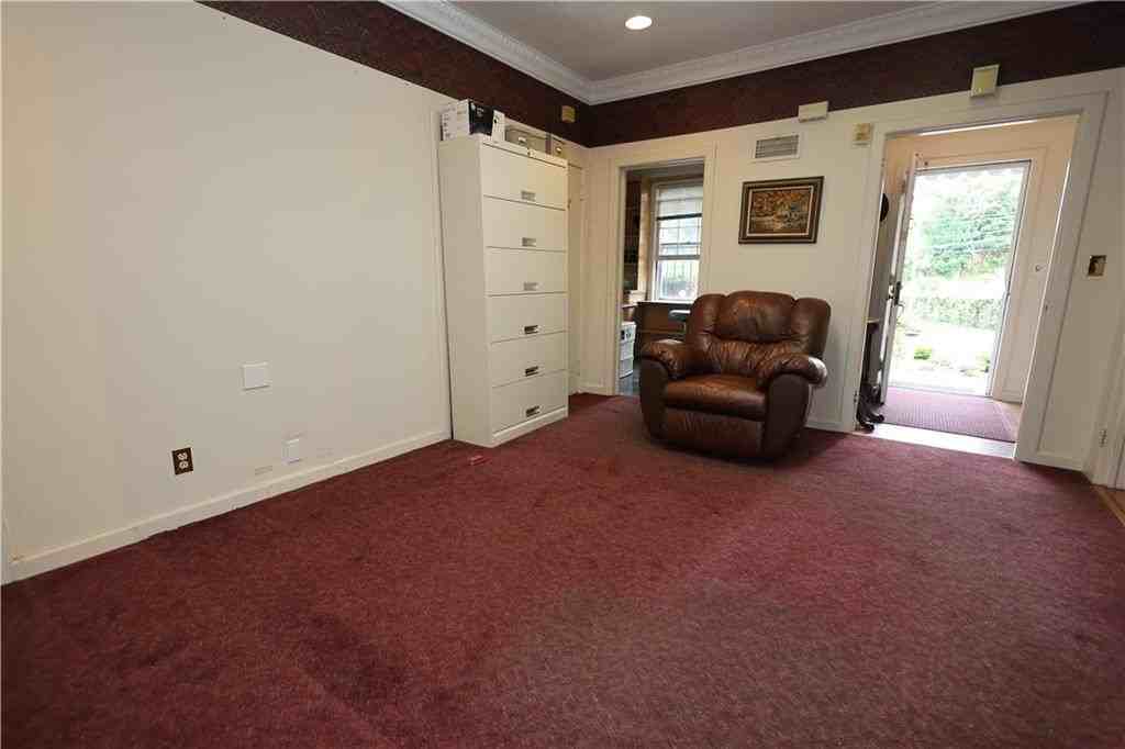 225 3rd St - Photo 6 of 22