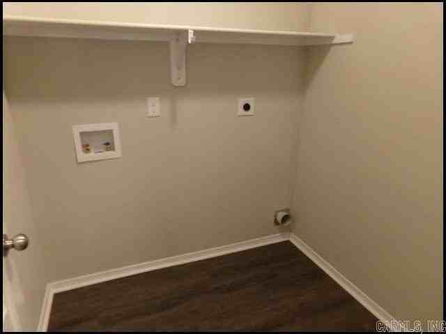 1935 Auburn Hills Dr - Photo 5 of 17