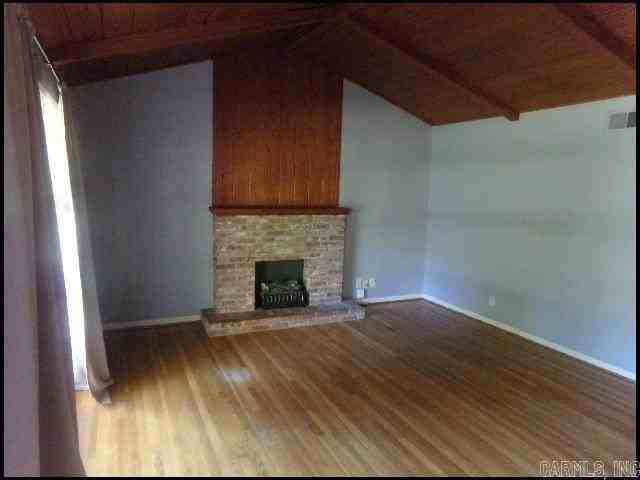 7518 F St - Photo 2 of 20