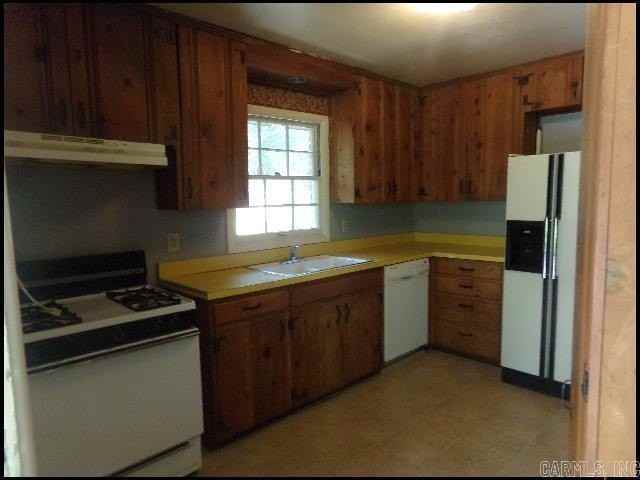 7518 F St - Photo 6 of 20