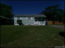 featured image of 2107 Muldrow Dr