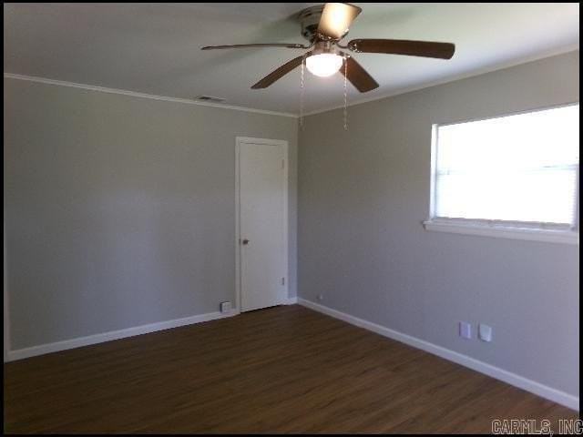 2107 Muldrow Dr - Photo 4 of 23