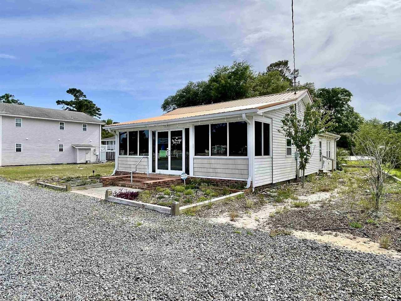 3247 Holden Beach Rd Sw - Photo 2 of 35