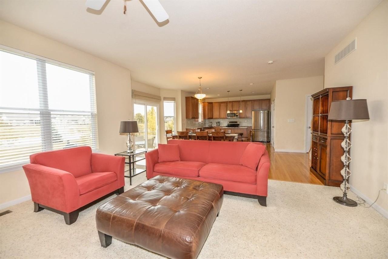 4222 Lighthouse Ln - Photo 5 of 20