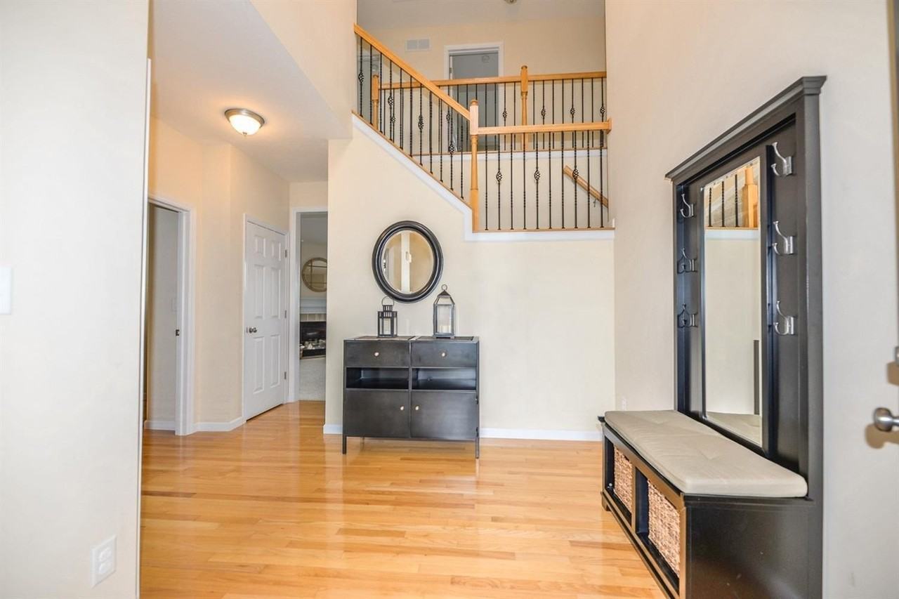 4222 Lighthouse Ln - Photo 7 of 20