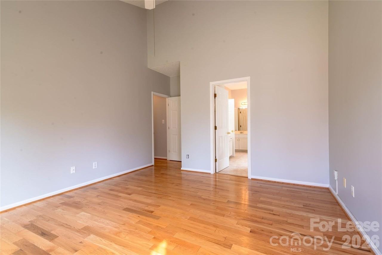 6138 Garamond Ct - Photo 5 of 23