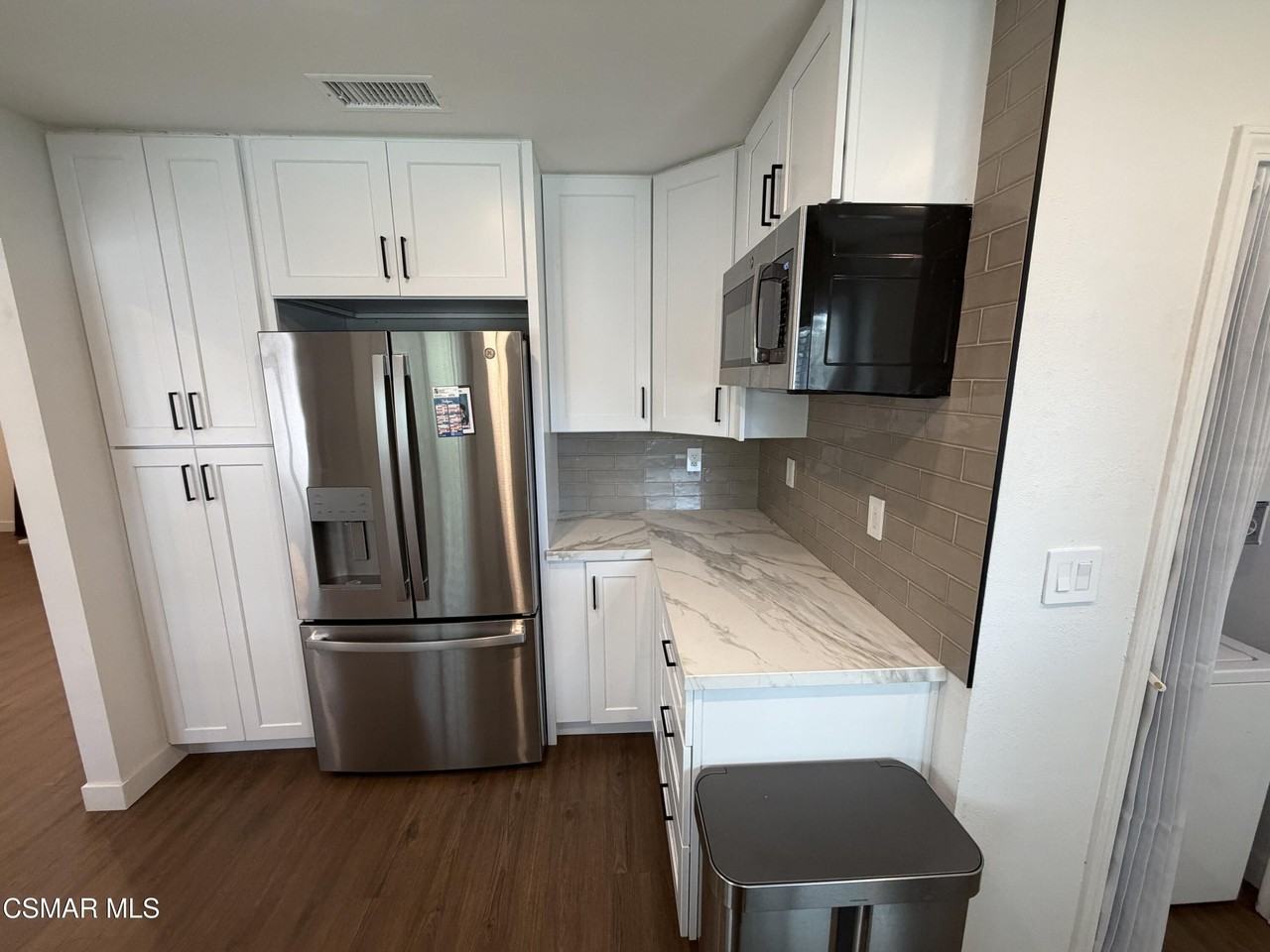 1332 Calle Crisantemo - Photo 4 of 17