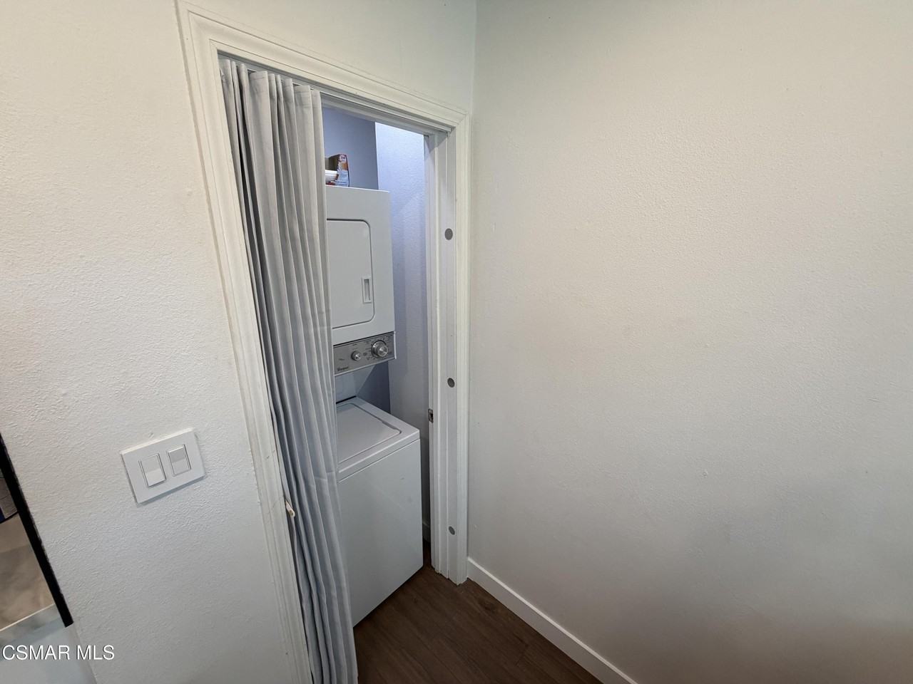 1332 Calle Crisantemo - Photo 5 of 17