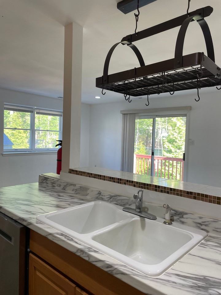36 Winged Foot Ln - Photo 3 of 20