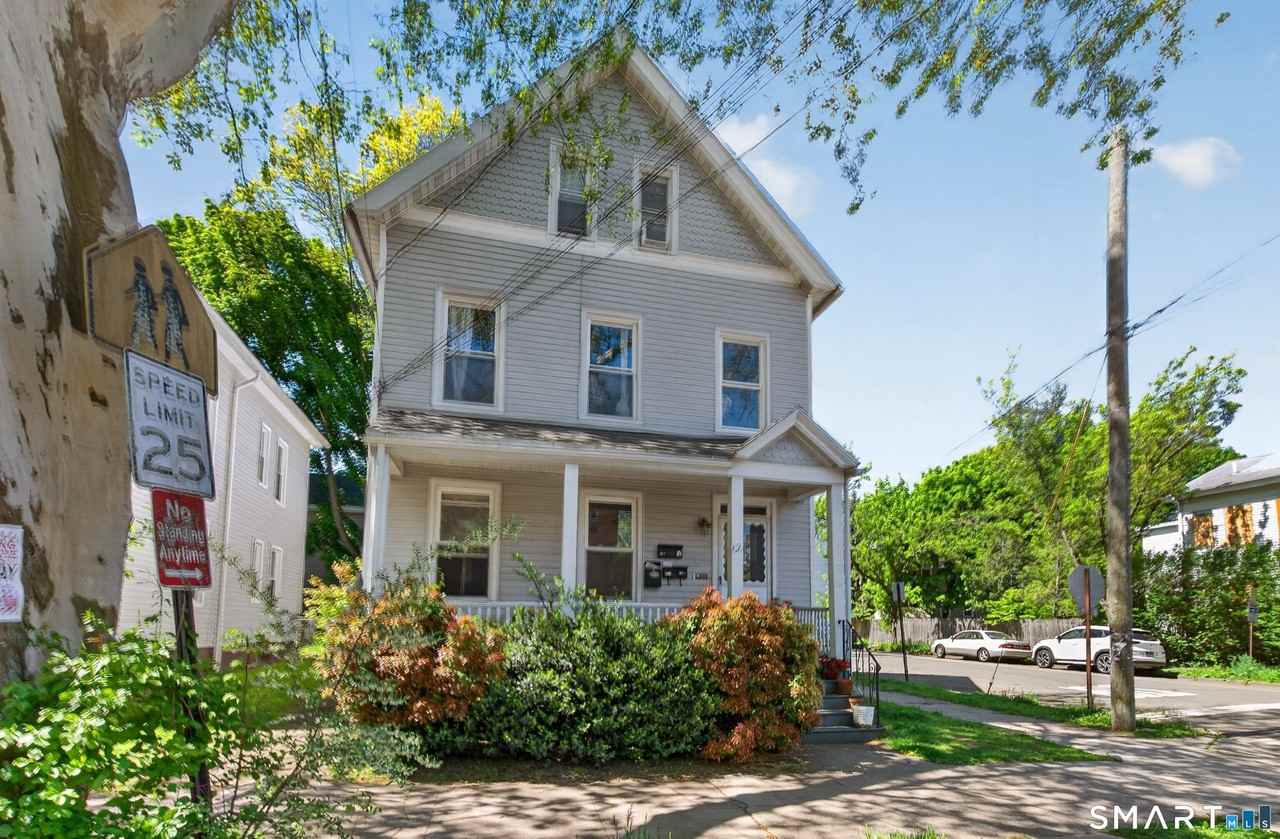 62 Lawrence St #3rdFL - Photo 3 of 16