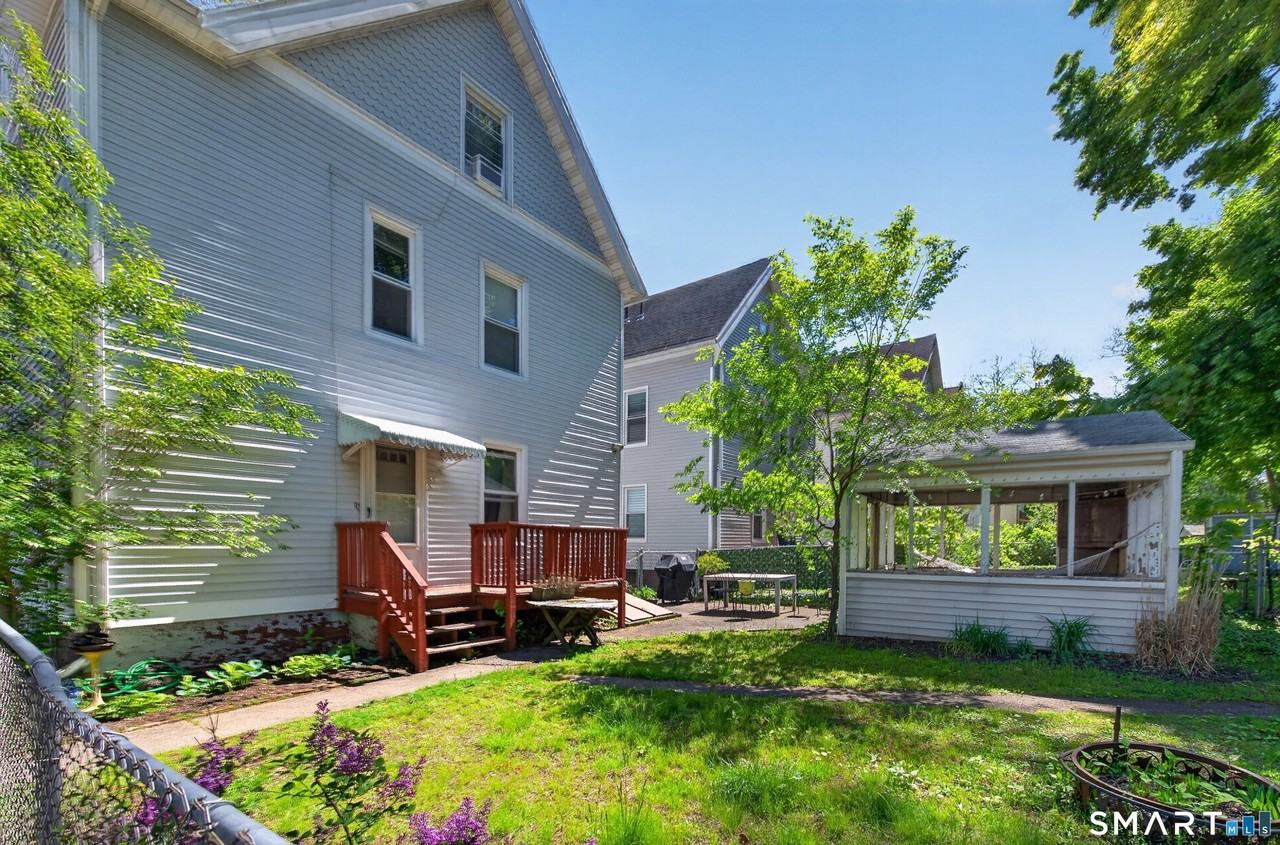 62 Lawrence St #3rdFL - Photo 4 of 16