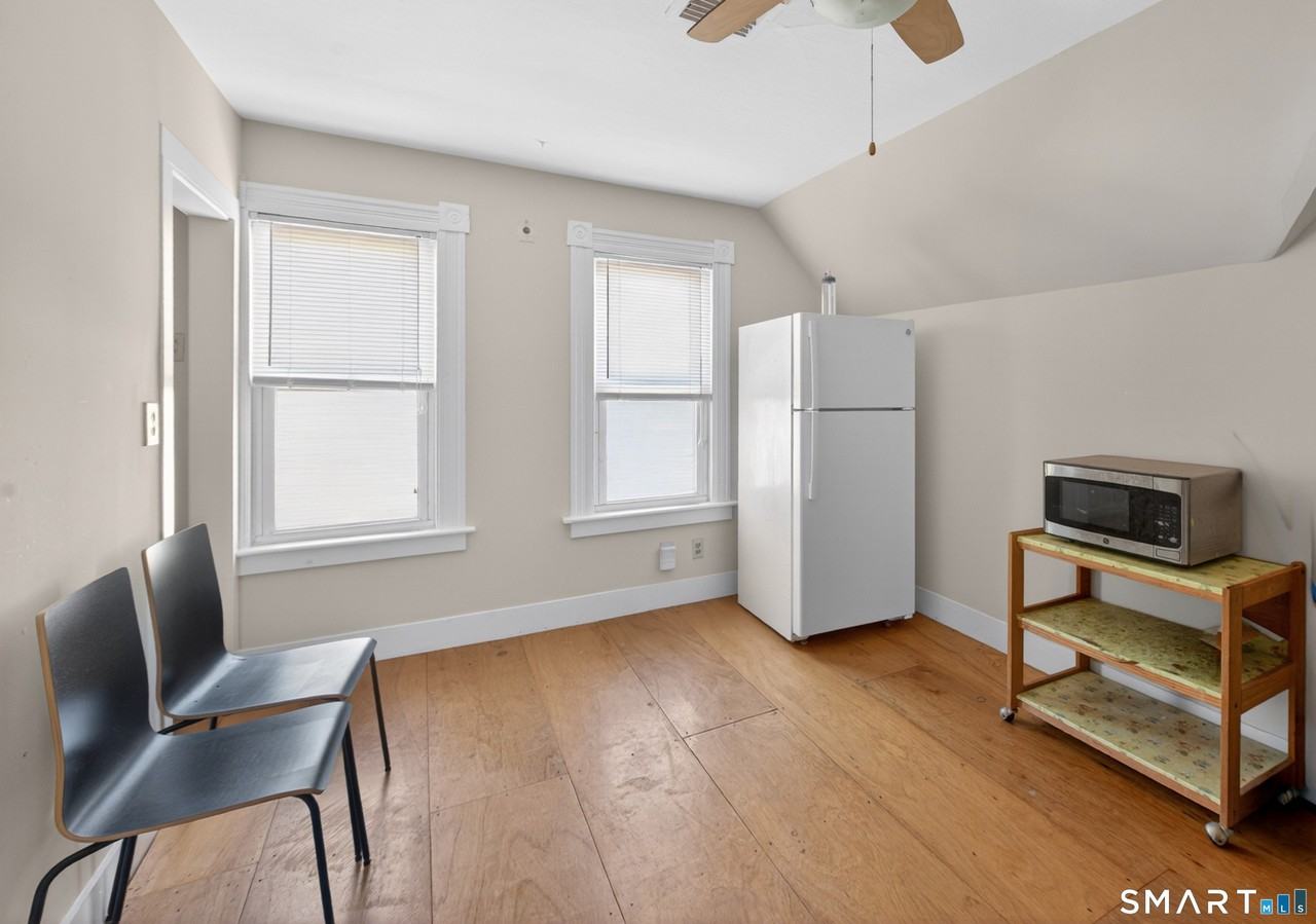 62 Lawrence St #3rdFL - Photo 6 of 16