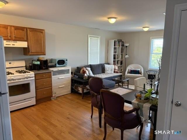 33 Beal St #2 - Photo 7 of 16