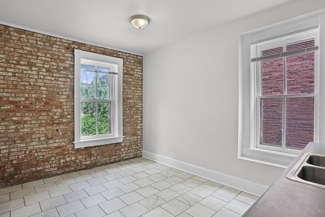 2309 Shenandoah Ave #2309A - Photo 6 of 13