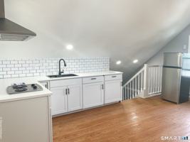 featured image of 29 Wilson St #3