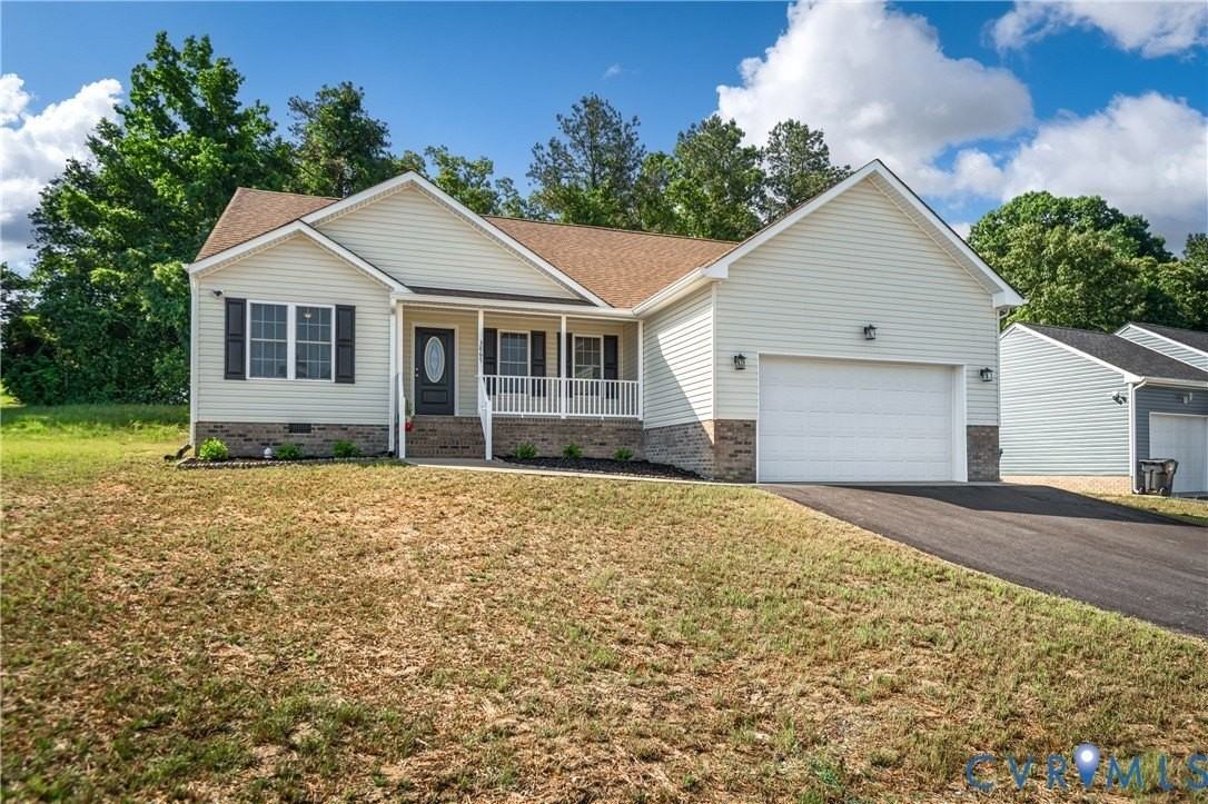 3867 Perthshire Ln - Photo 3 of 46