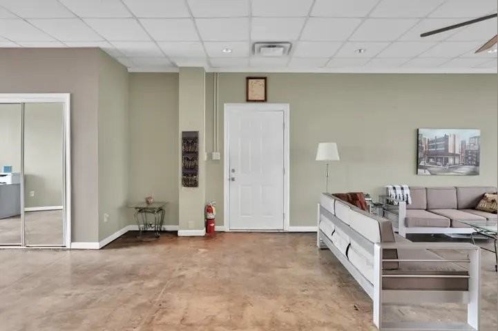 1612 Cleveland Ave #401 - Photo 7 of 10