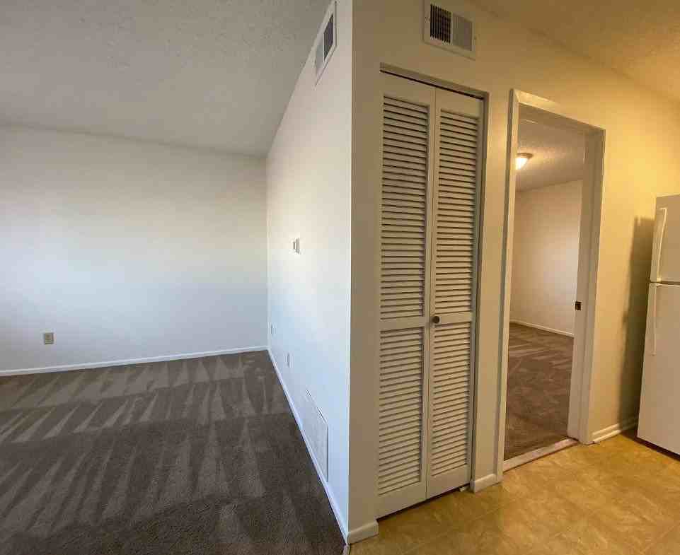 1228 E St #10 - Photo 3 of 5