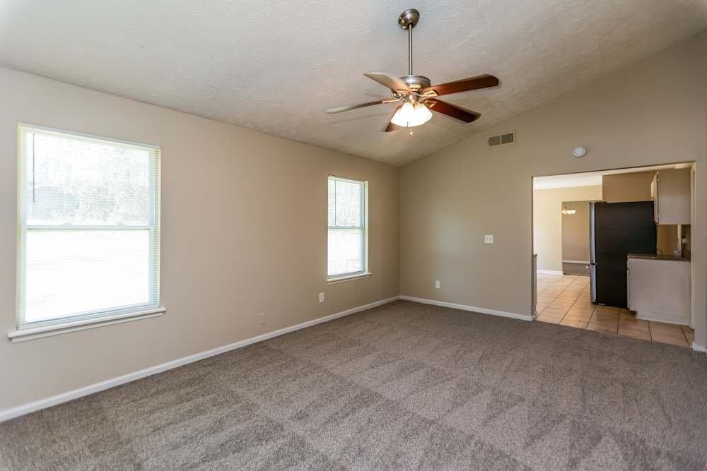 3467 Newberry Trl - Photo 2 of 14