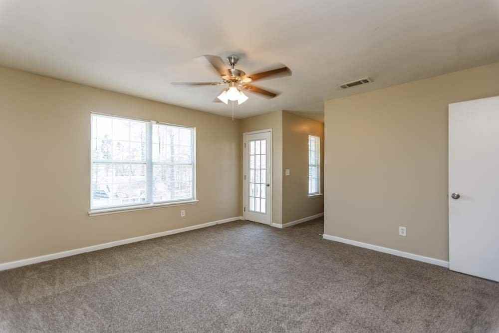 3467 Newberry Trl - Photo 7 of 14
