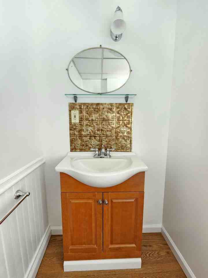 257 Center St #2 - Photo 4 of 18